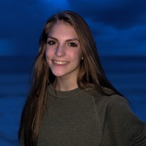 Meet your Posher, Shayli